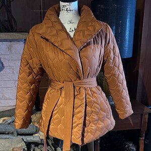 Diamond-quilt Puffer Jacket w/ Tie Belt and Folded Lapel Collar, Caramel, Small